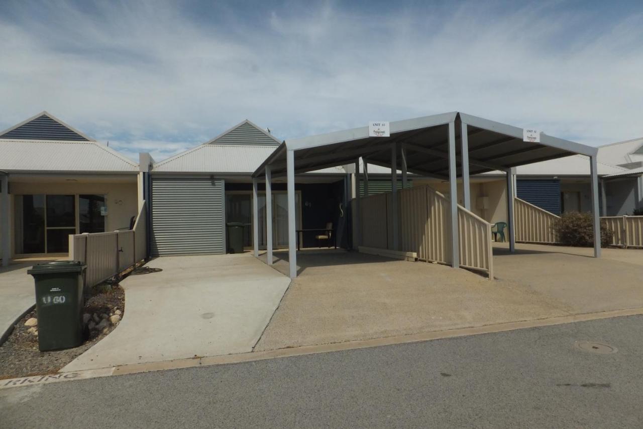 Seafront Unit 60